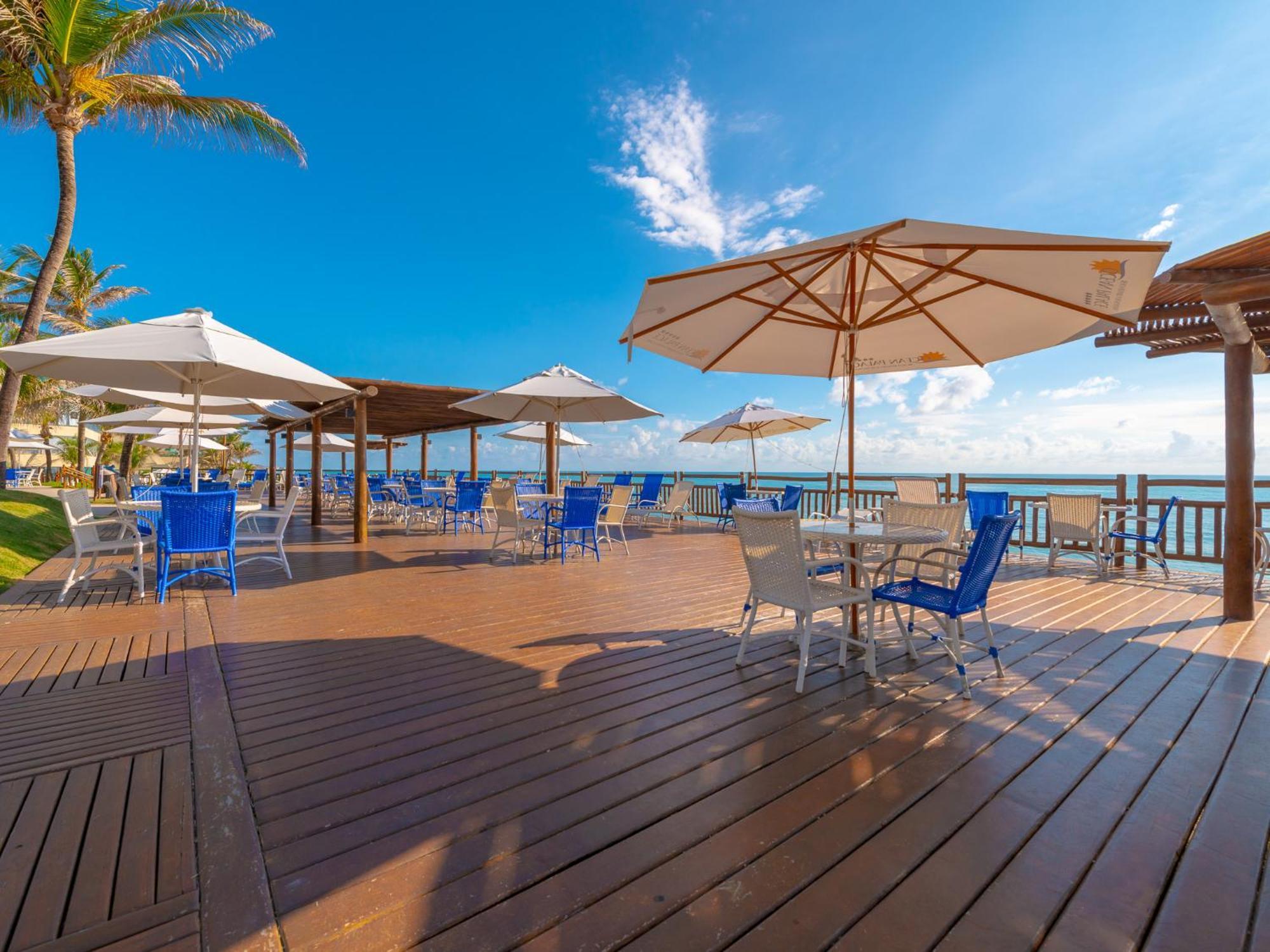 Ocean Palace All Inclusive Premium Natal Eksteriør bilde The Deck at Atlantis Paradise Island